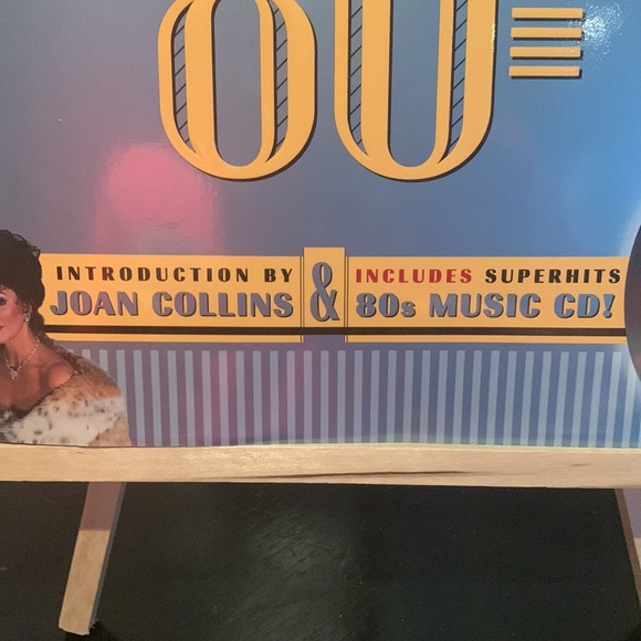 Hardback People Weekly Celebrates The 80’s With 80’s Music CD - Picture 2 of 16